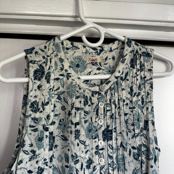 Women's Faherty Isha Dress in size S - Picture 2 of 9